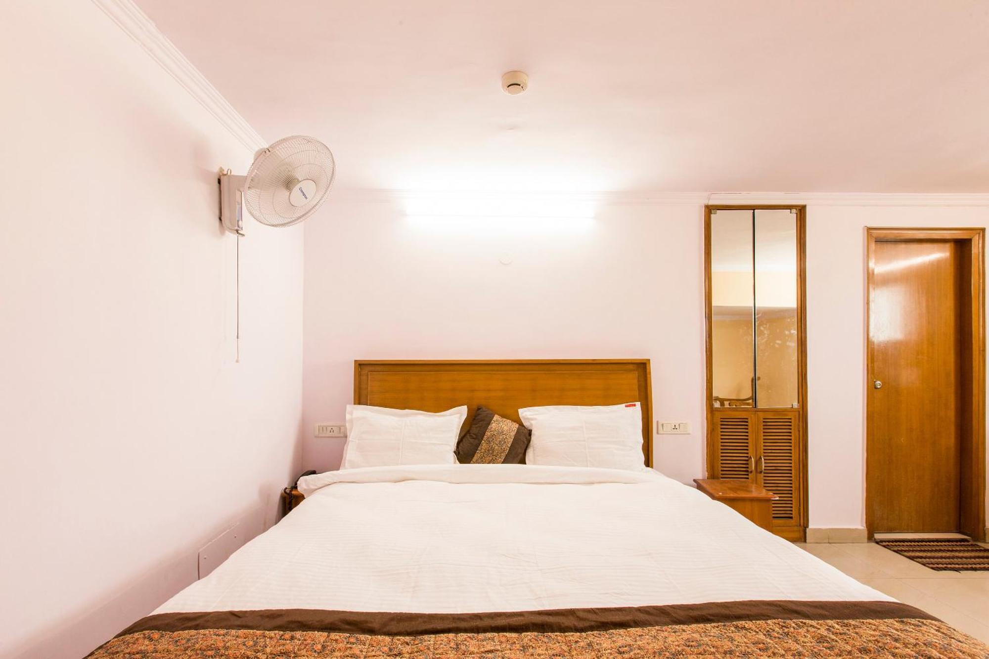 Hotel O Hotel Landmark Inn Delhi Kültér fotó