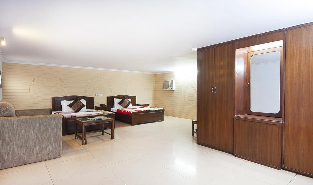 Hotel O Hotel Landmark Inn Delhi Kültér fotó