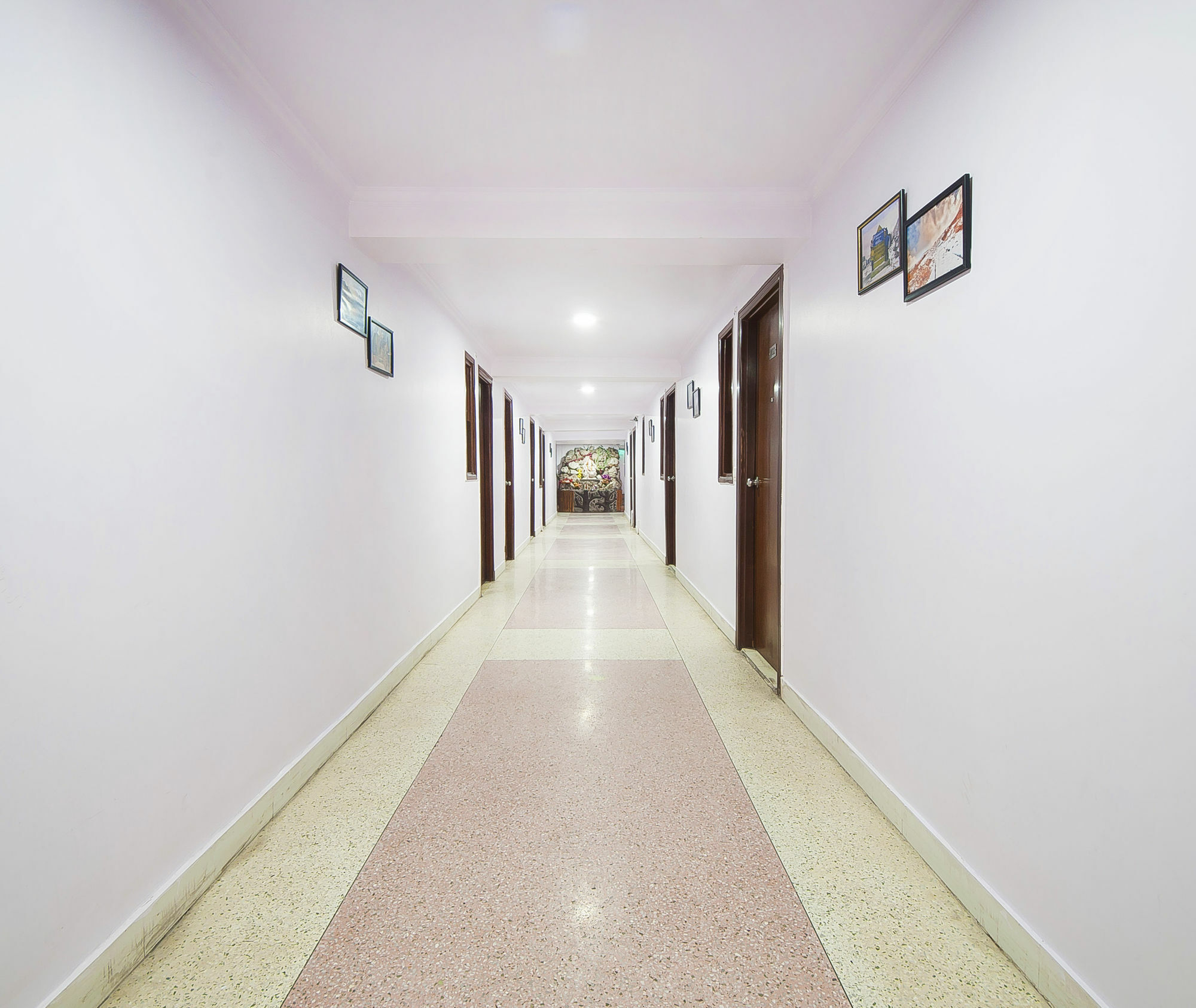 Hotel O Hotel Landmark Inn Delhi Kültér fotó